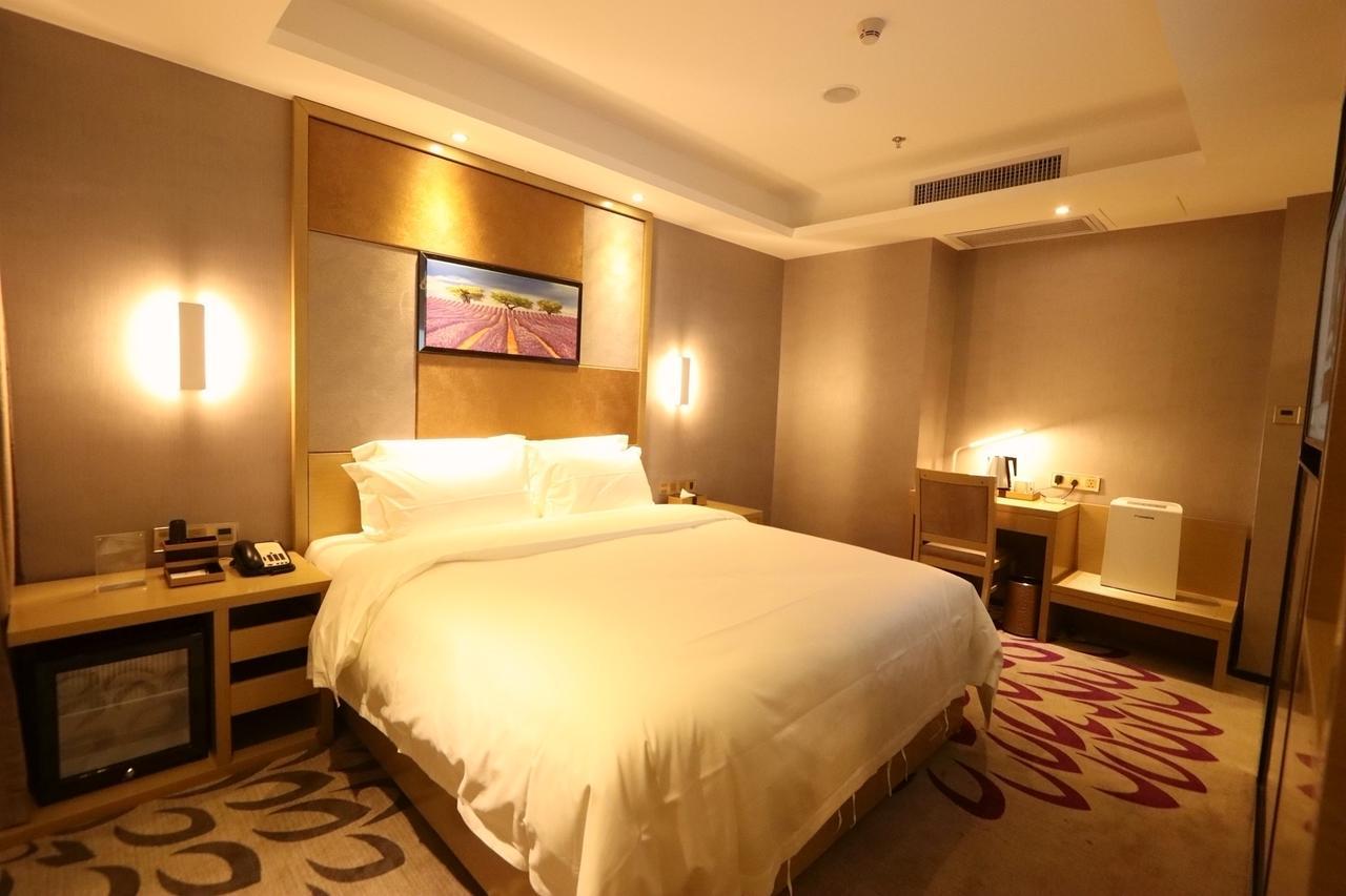 Lavande Hotel Foshan Yiwu Commodities City Buitenkant foto